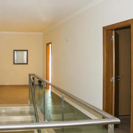 Excellent New With 2 Bedrooms In Villa Albufeira
